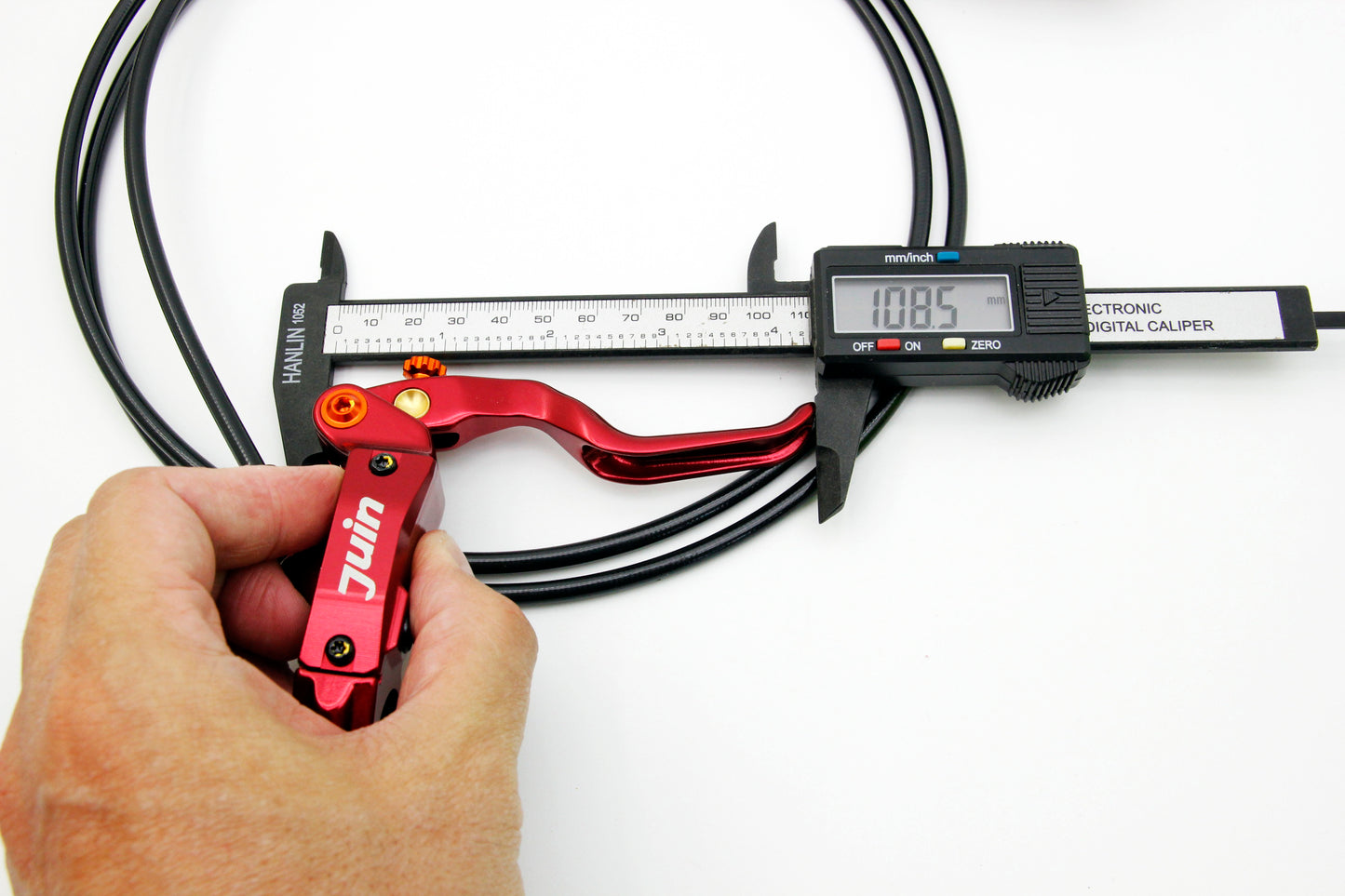 Juin Tech DB2 Mountain Bicycle Hydraulic Disc Brake Set w/160mm rotors Black