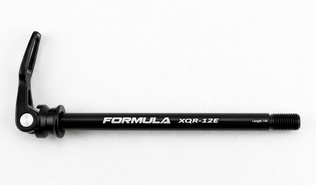 Formula XQR-12E Rear Thru Axle M12xP1.5 Length 156mm Quick Release Alloy Black