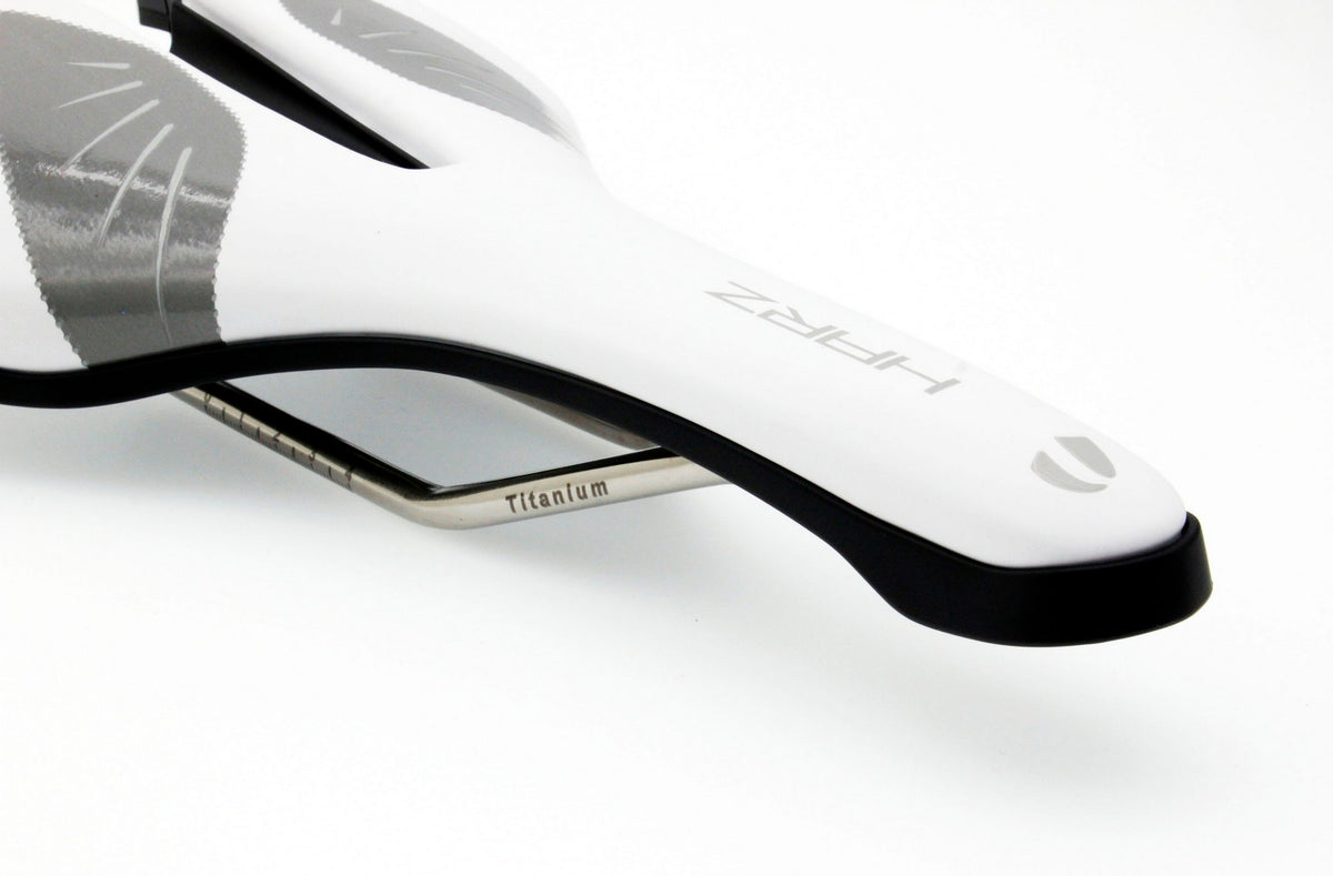 Union Sport Harz MXS Titanium Bike Saddle White Road MTB Ti-Rail Bicycle Seat